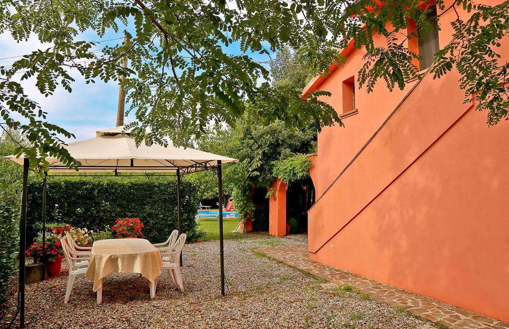 Podere Lo Stringaio Fauglia Zimmer foto